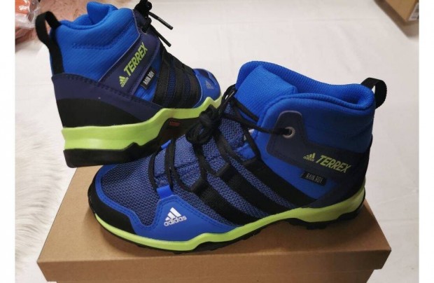 Adidas Terrex Ax2R Mid 38.5-es tra bakancs. Teljesen j