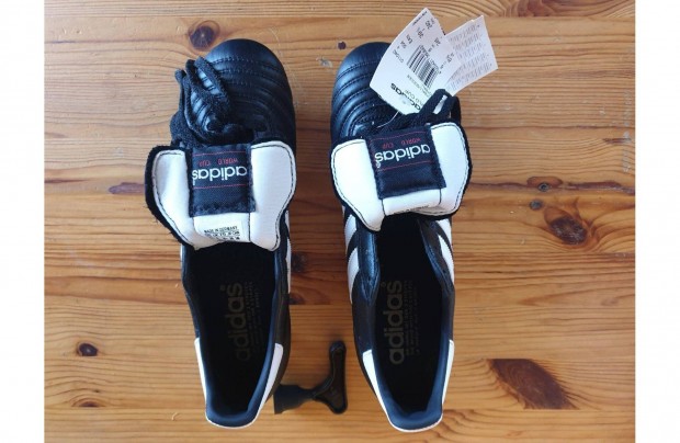 Adidas World Cup les, j foci futball cip 39 1/3