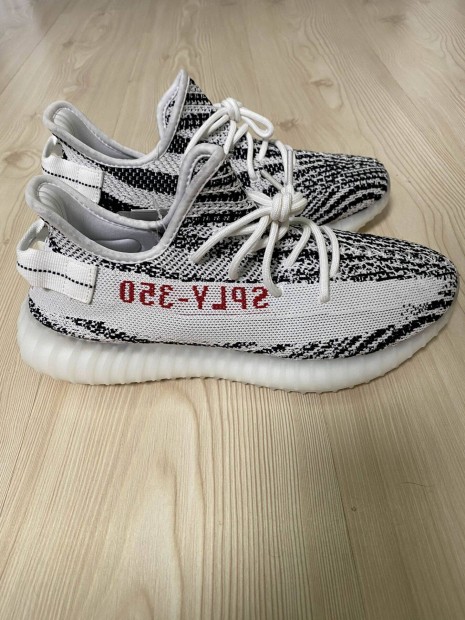 Adidas Yeezy Boost 350 V2 Zebra