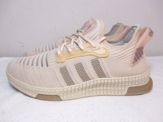 Adidas (trk)sportcip 37-es