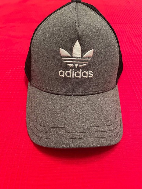 Adidas baseball sapka