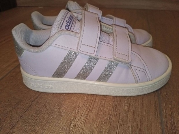 Adidas cip 26-os mretben