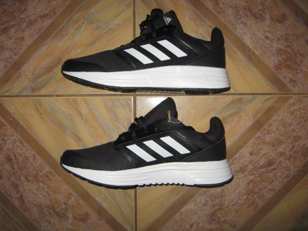 Adidas cip 46-os, j