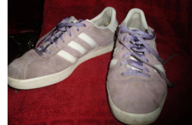 Adidas edzcip 42-s mretben elad