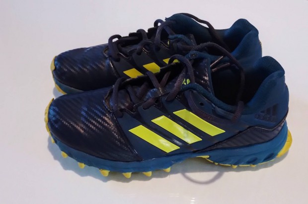 Adidas edzőcipő eladó