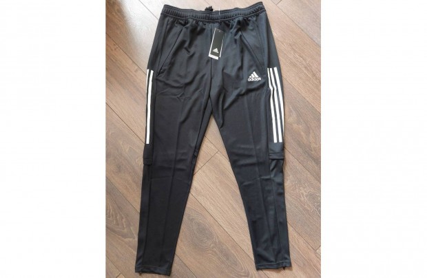 Adidas fekete melegtnadrg (L-es)