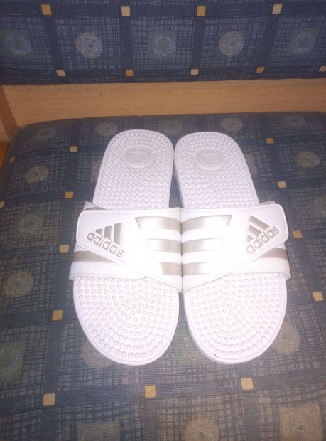 Adidas frfi papucs