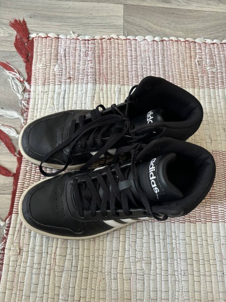 Adidas ferfi sportcip