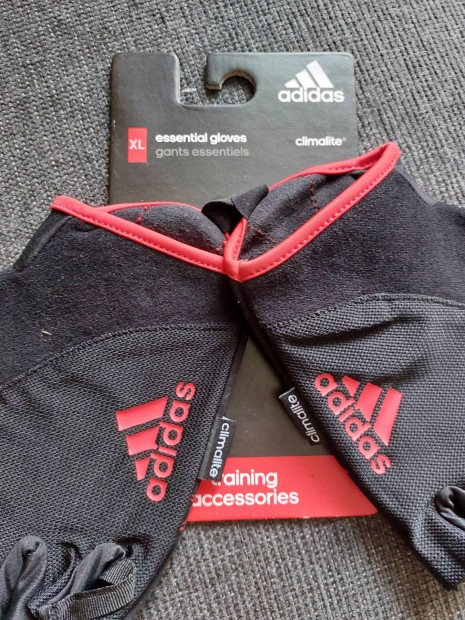 Adidas fitness kesztyű