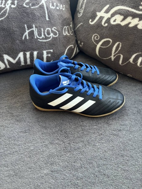 Adidas fi 33-as teremcip elad!