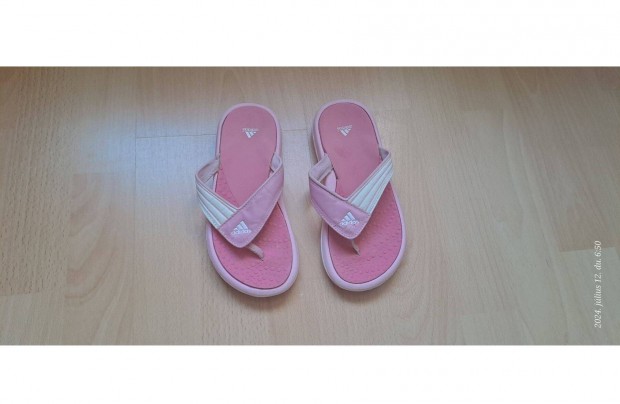 Adidas flip-flop papucs 33 (1)