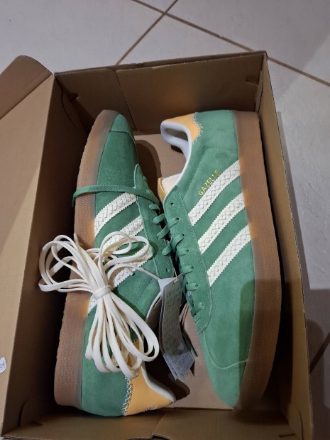 Adidas gazelle frfi 48 as