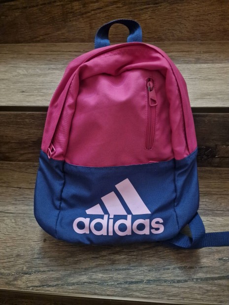 Adidas gyerek hátizsák