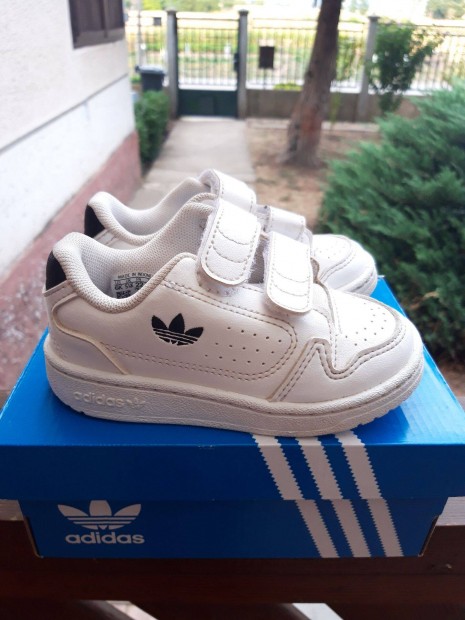 Adidas gyerekcip elad