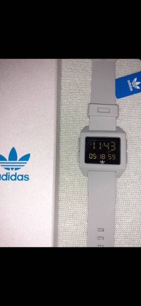 Adidas karra 