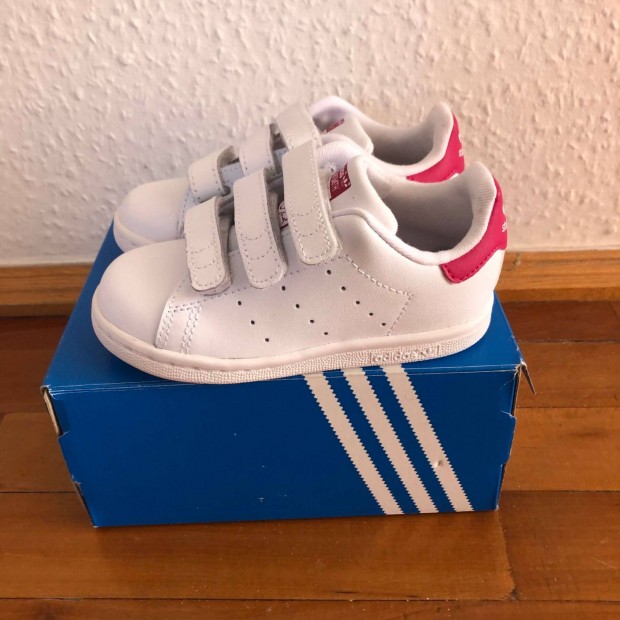 Adidas kisl�ny 24-es cip�