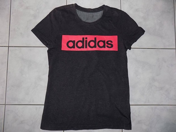Adidas márkájú pamut póló, XS-es méret