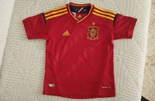 Adidas márkás spanyol válogatott piros gyerek mez kitűnő,új állapotú