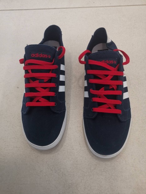 Adidas neo cipő