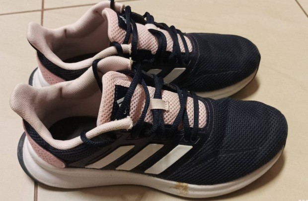 Adidas ni cip 40 2/3