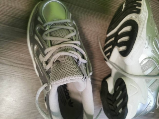 Adidas ni cip elad