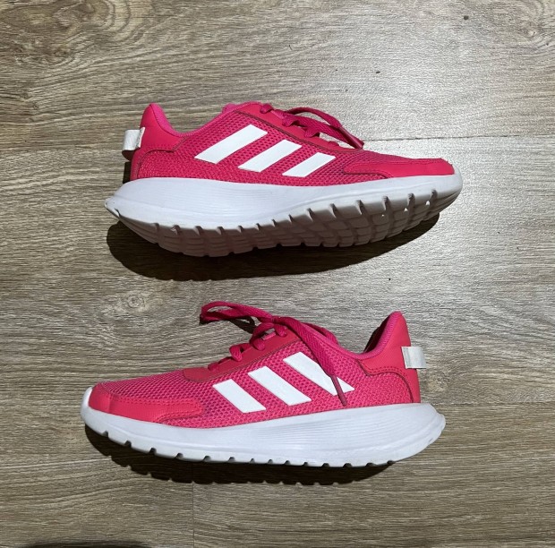 Adidas pink cip 32