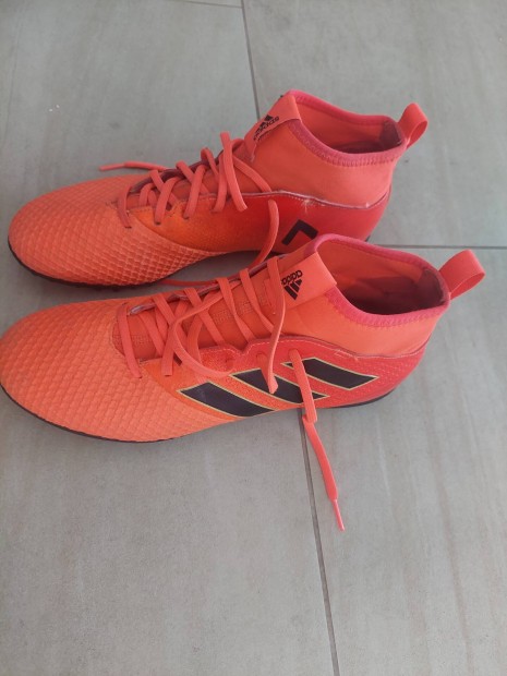 Adidas predator 42-es jszer llapotban lv  mfves foci cip  