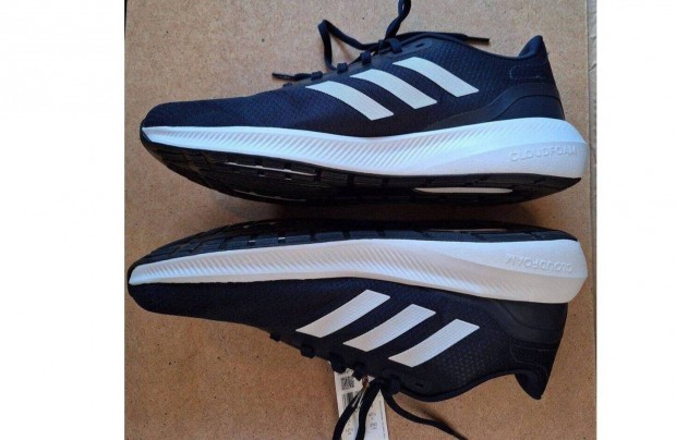Adidas runfalcon kék futócipő 47-es, vadonatúj, bontatlan darab eladó