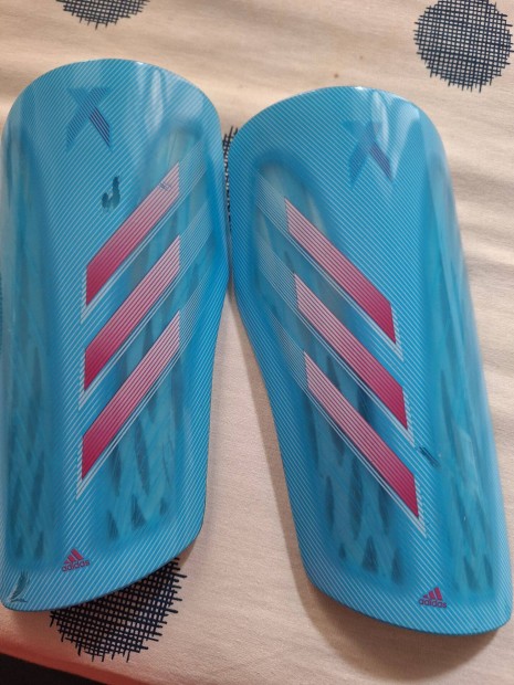 Adidas sípcsontvédő 14 éves gyerekre eladó