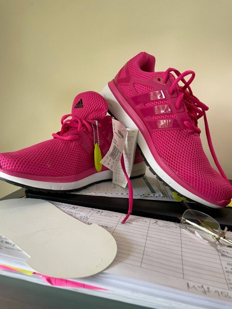 Adidas sportcip 44-es pink