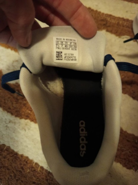 Adidas sportcipő eladó
