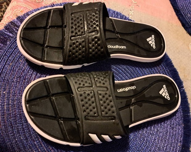 Adidas strandpapucs