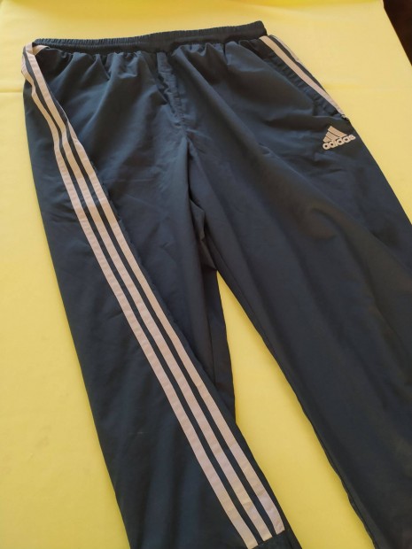 Adidas szabadid ruha