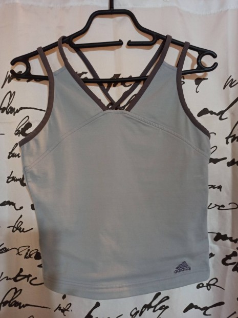 Adidas szrke top