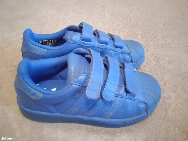 Adidas tpzras gyerekcip 30-as mretben elad!