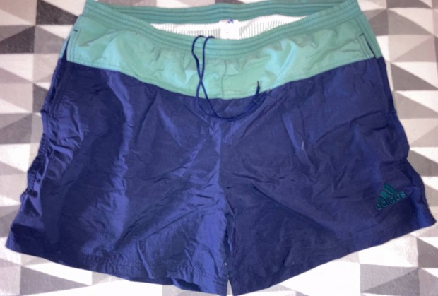 Adidas xxl belül hálós zsebes eredeti hímzett rövidnadrág fürdőgatyó