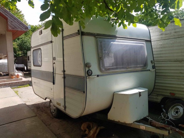 Adria 330 konnyű kis lakokocsi friss műszaki, elősator, szallitva is