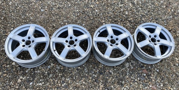 Advanti Racing 5x112 17" alufelni garnitúra