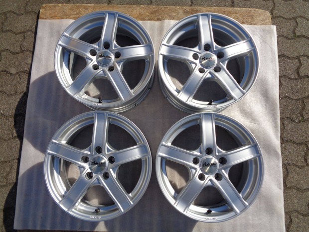 Advanti Racing alufelni 16, 5×114.3-as osztóval szép állapotban eladó