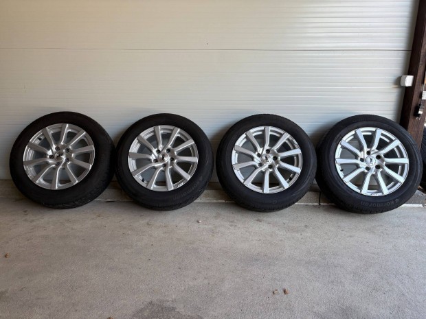 Aez 5x114.3 17" alufelnik nyári gumikkal olcsón