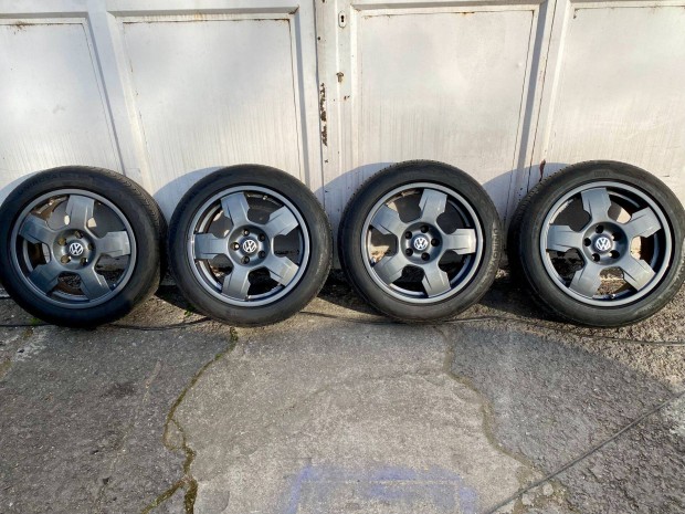 Aez 7.5x18 ET45 VW T5 alufelni szett