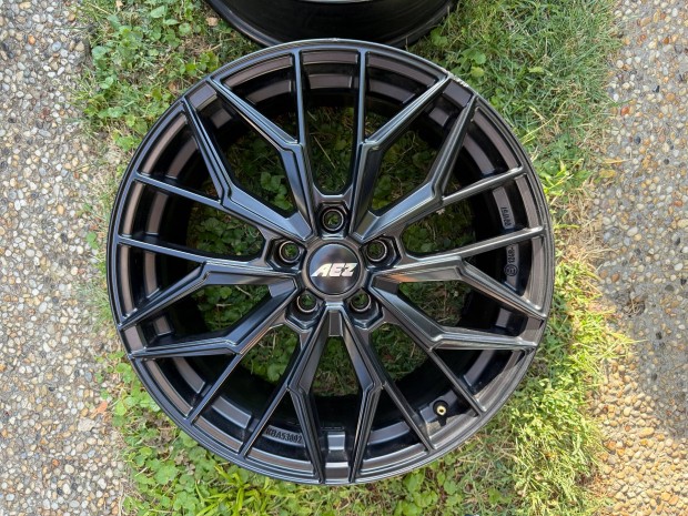 Aez Porto Black alufelni szett 18