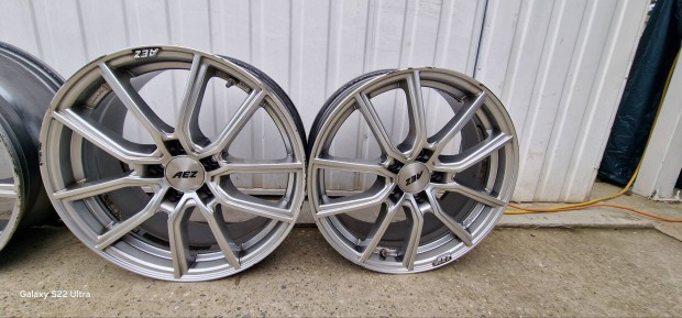 Aez Raise Hg 18-as 5x112-es alufelni garnit�ra 