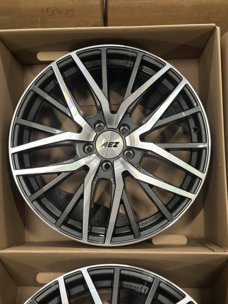 Aez panama 19zoll 4 db j alufelni 5x112