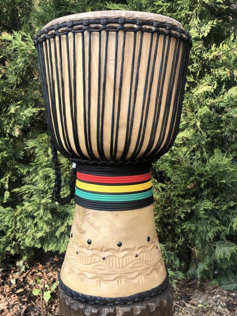 Afrikai Djembe Dob dsztssel 