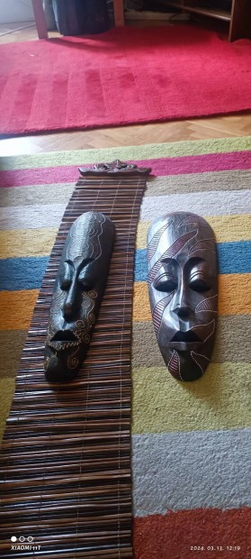 Afrikai fa maszkok. 50 cm-esek. r egyben. Posta 