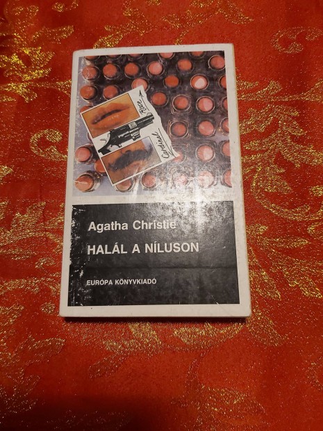 Agatha Christie : Hall a Nluson