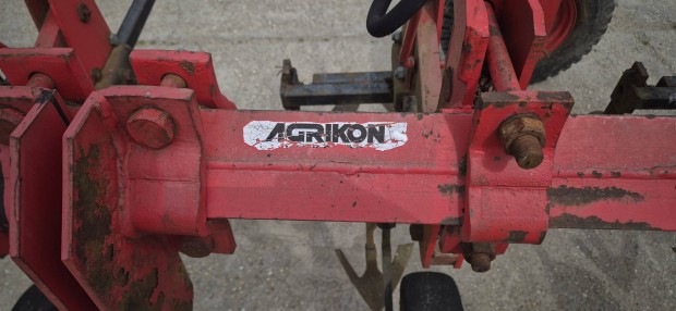 Agrikon Ksmk 6 sorközművelő kultivator #