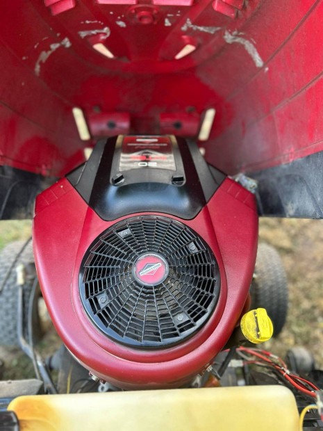 Agro kéthengeres 20l fűnyíró traktor