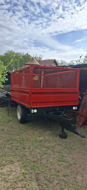 Agrogp AP251 ptkocsi 